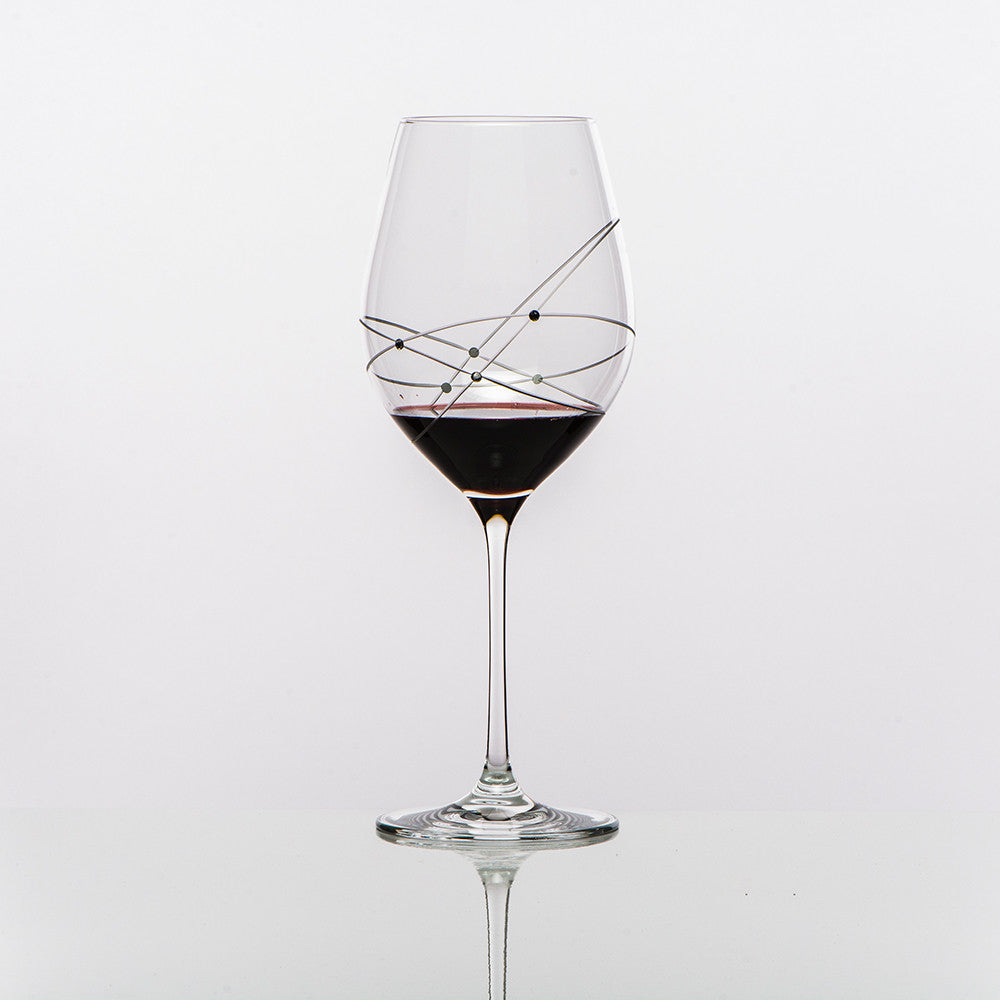 bordeaux-red-wine-glasses-galaxy-spirals