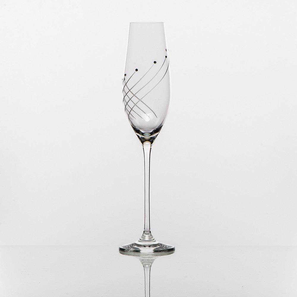 sparkling-wine-glasses-marilyn