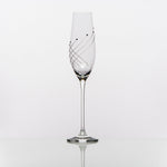 sparkling-wine-glasses-marilyn