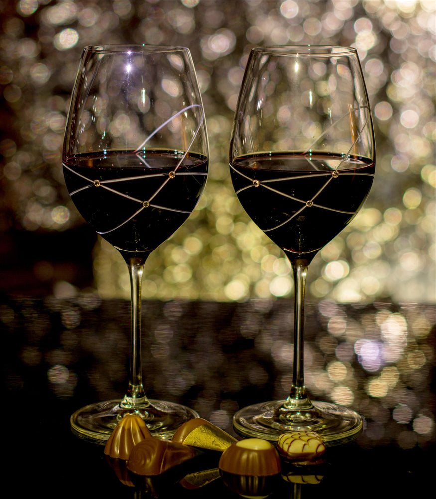red-wine-glasses-galaxy-spirals