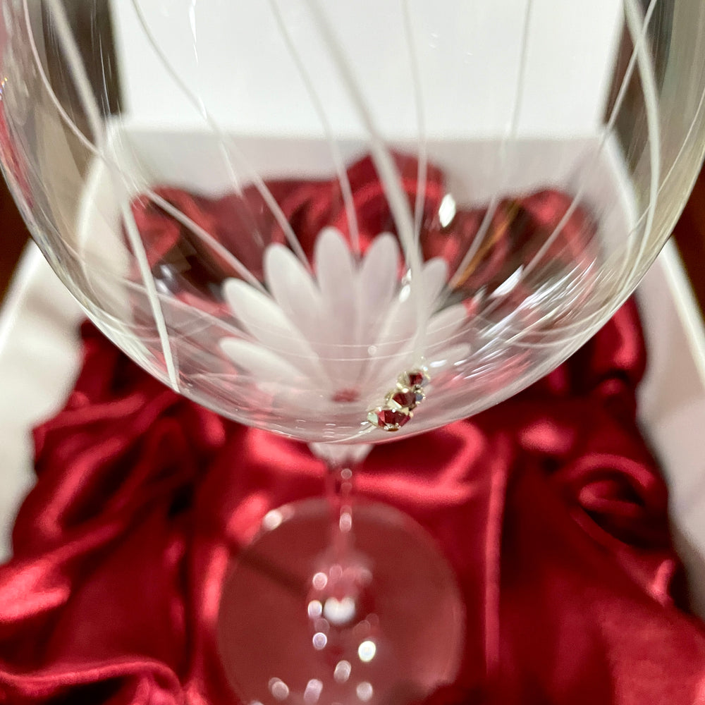 Lotus-rose-wine-champagne-glasses-with-Swarovski-crystals