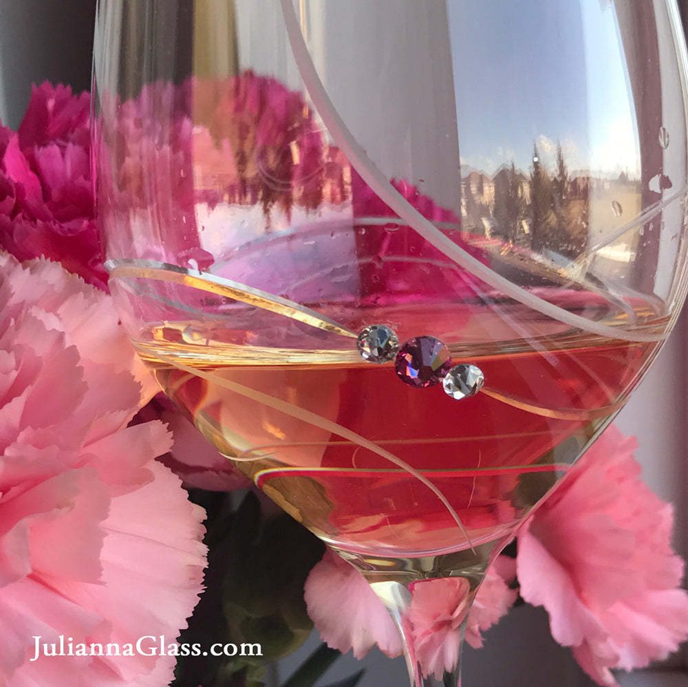 https://www.juliannaglass.com/cdn/shop/products/Pink-ribbon-sqr_c00d1904-d45e-414f-9b1a-3206dcb7bfbd_1000x1000.jpg?v=1557869109