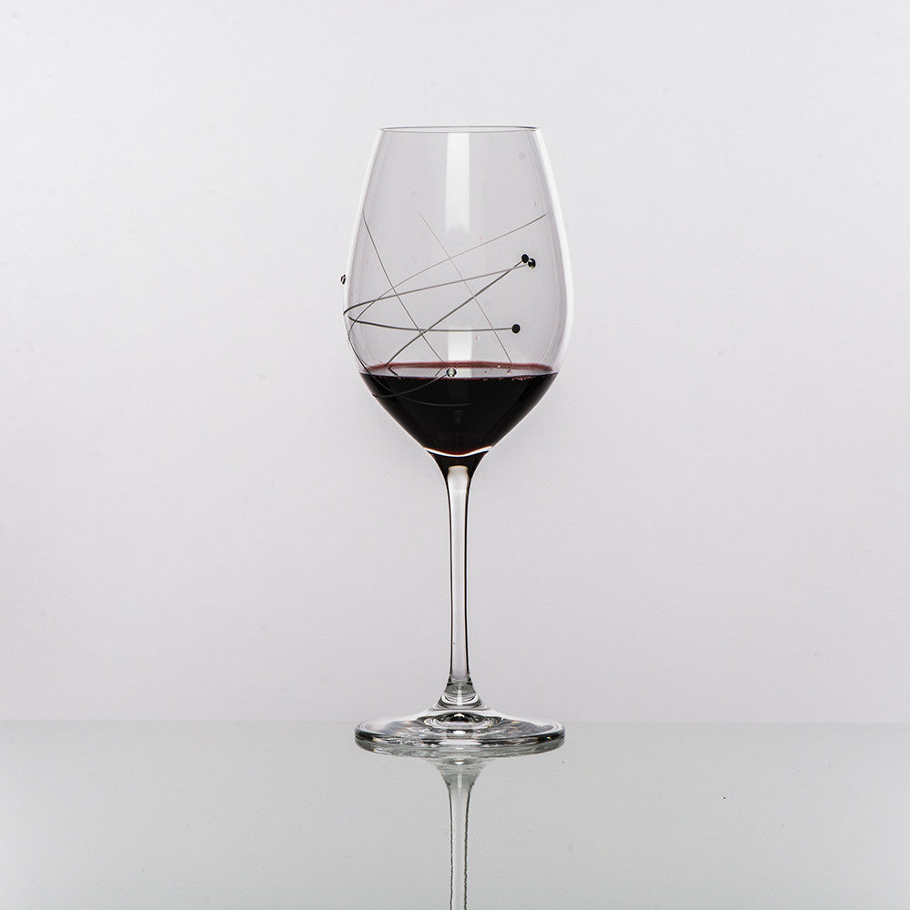 red-wine-glasses-abstract